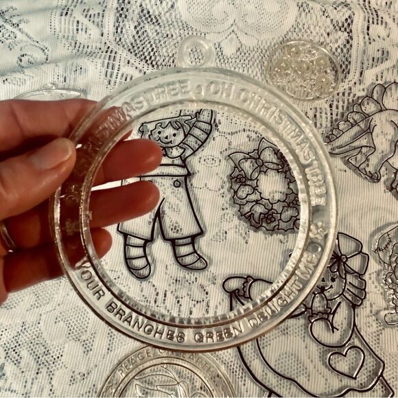 Acrylic Suncatchers Assorted  Holiday Raggedy Ann Andy Dinosaurs Kids Crafts - Picture 12 of 12